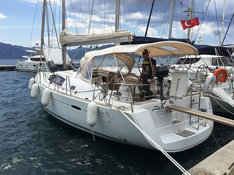 Oceanis 40