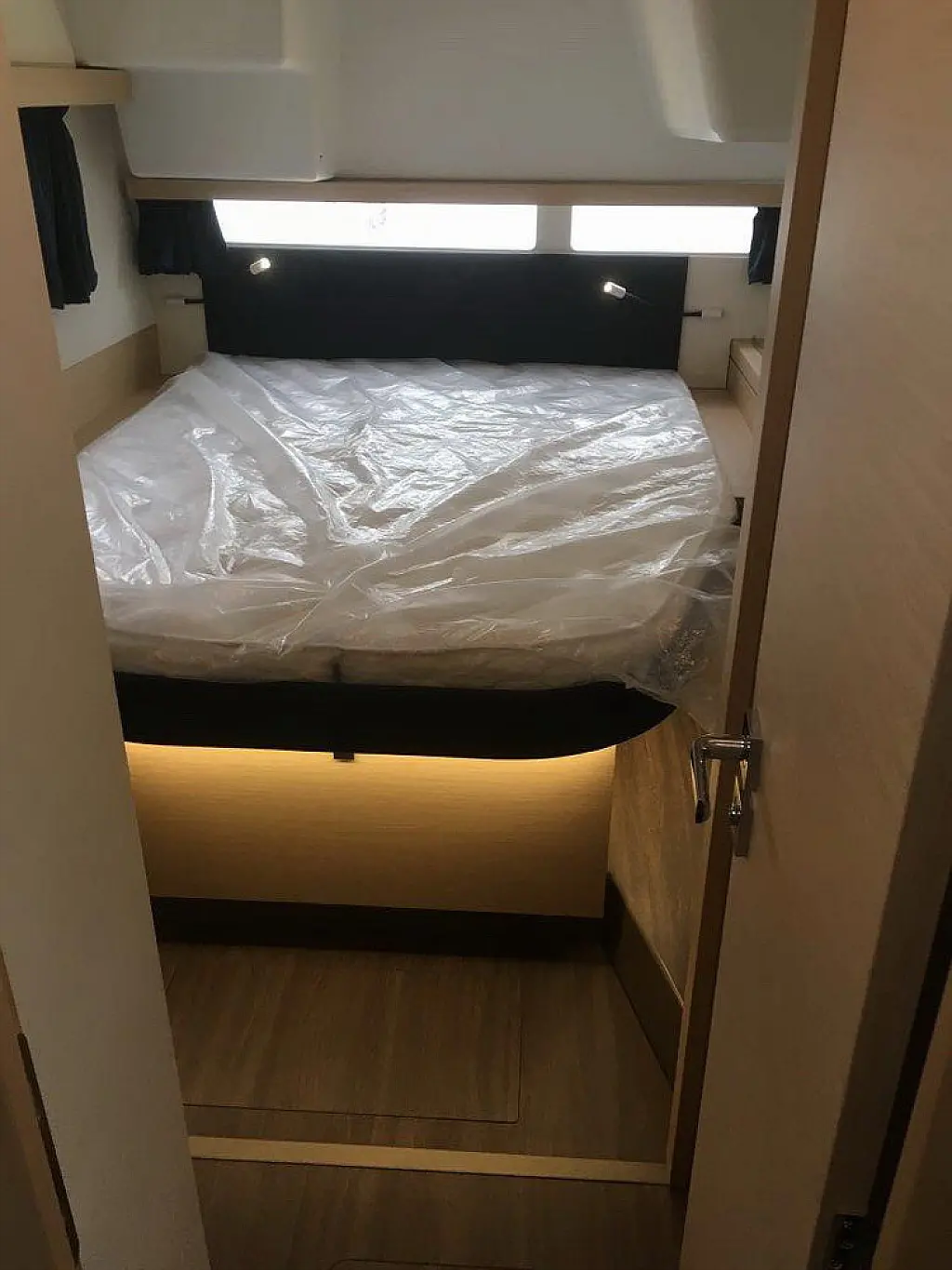 Lucia 40 (4cab./4 hds) - 