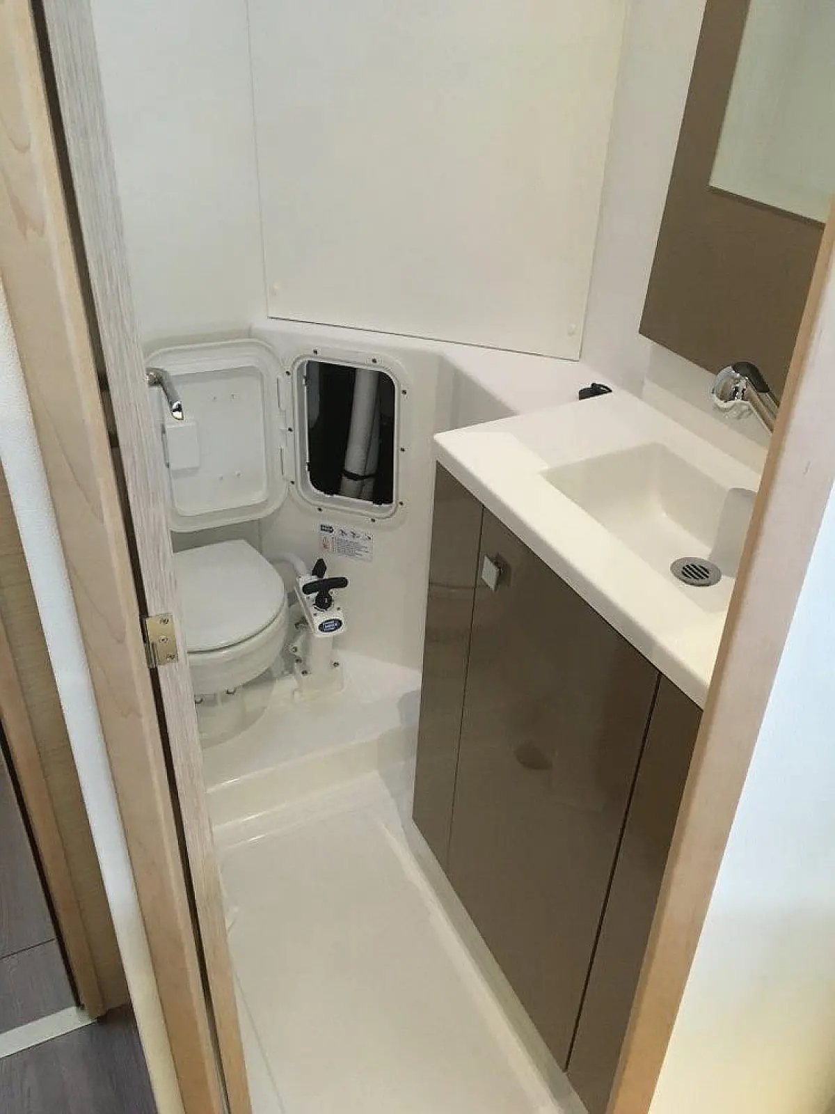 Lucia 40 (4cab./4 hds) - 