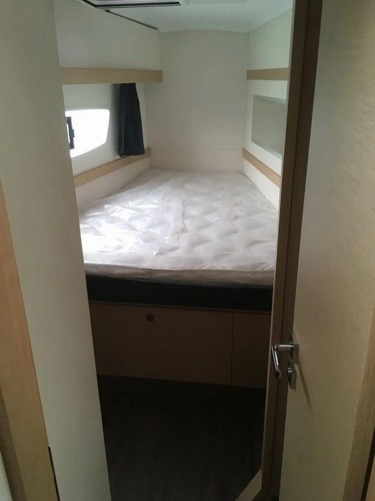 Lucia 40 (4cab./4 hds) - 