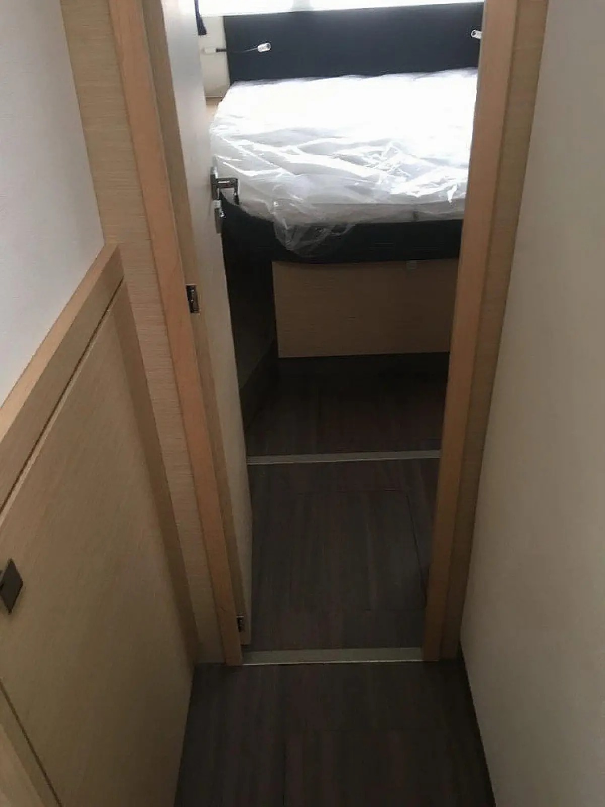 Lucia 40 (4cab./4 hds) - 